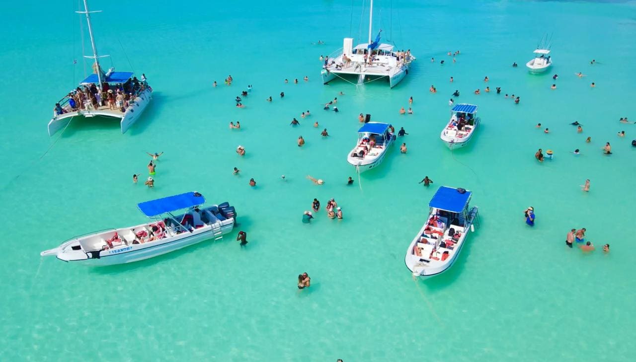 catamaran isla saona